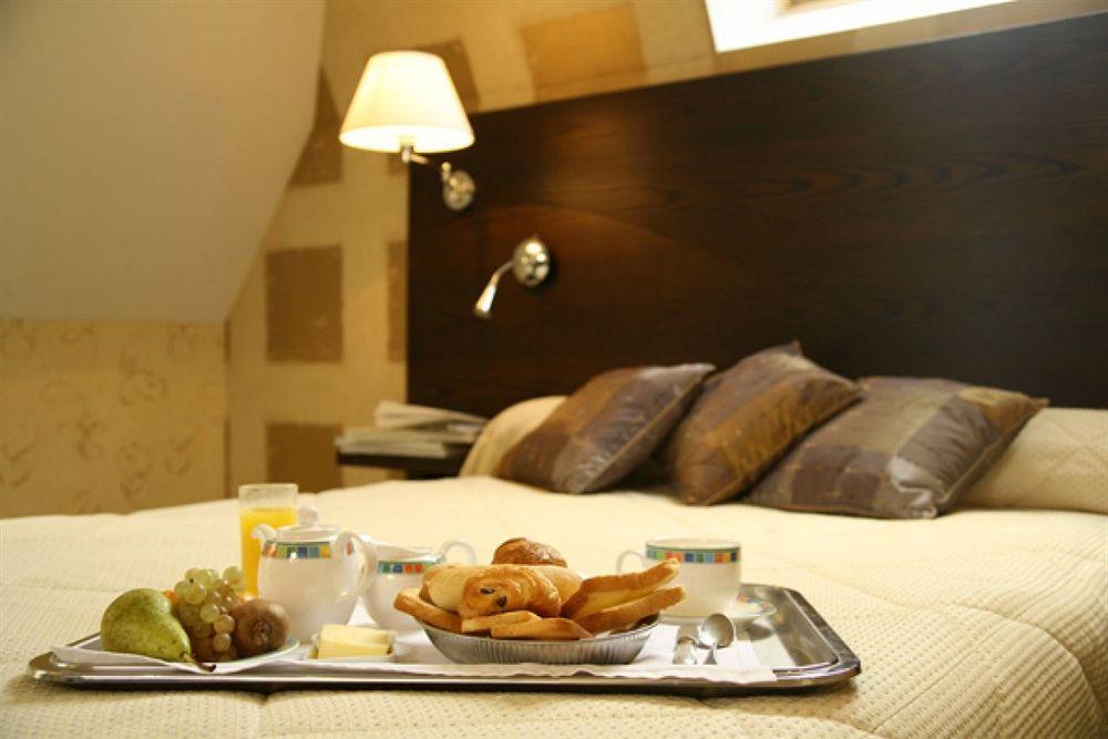 Logis La Marjolaine Hotel Moulay ภายนอก รูปภาพ